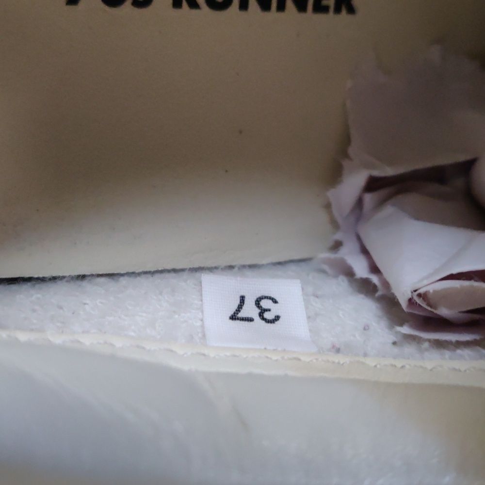 RE/DONE 70's Runner Nylon Lo Top Sneakers - Picture 6 of 11